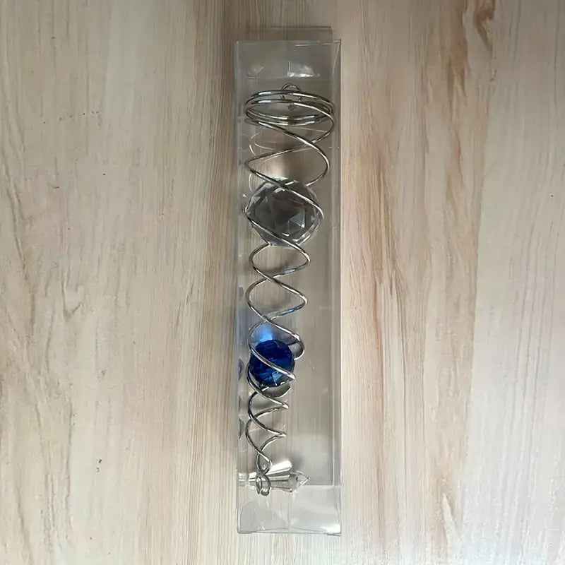 CrystalTwister - Elegantti ja säihkeä tuulikello