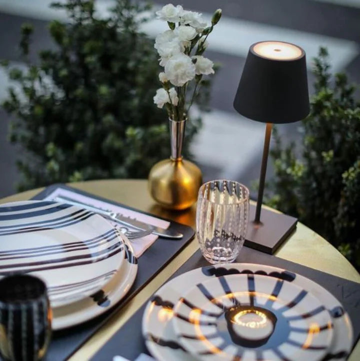 Draadloze oplaadbare LED-lamp: elegantie en vrijheid van verlichting!