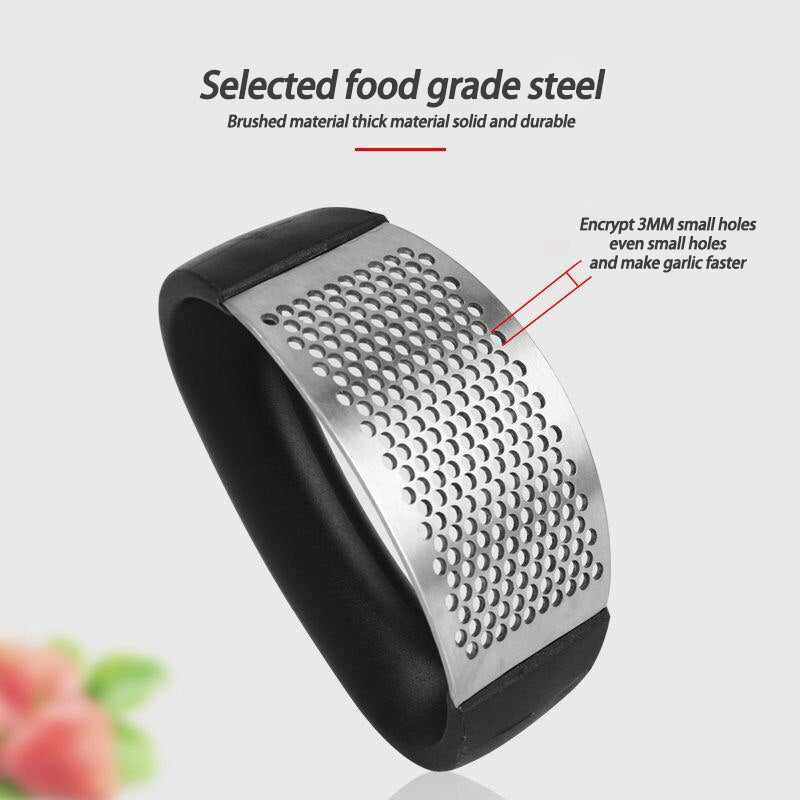 Manual garlic press: Easy, quick, and durable