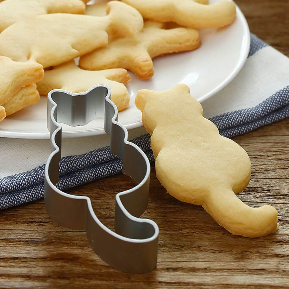 Molde de acero inoxidable para crear postres en forma de gato