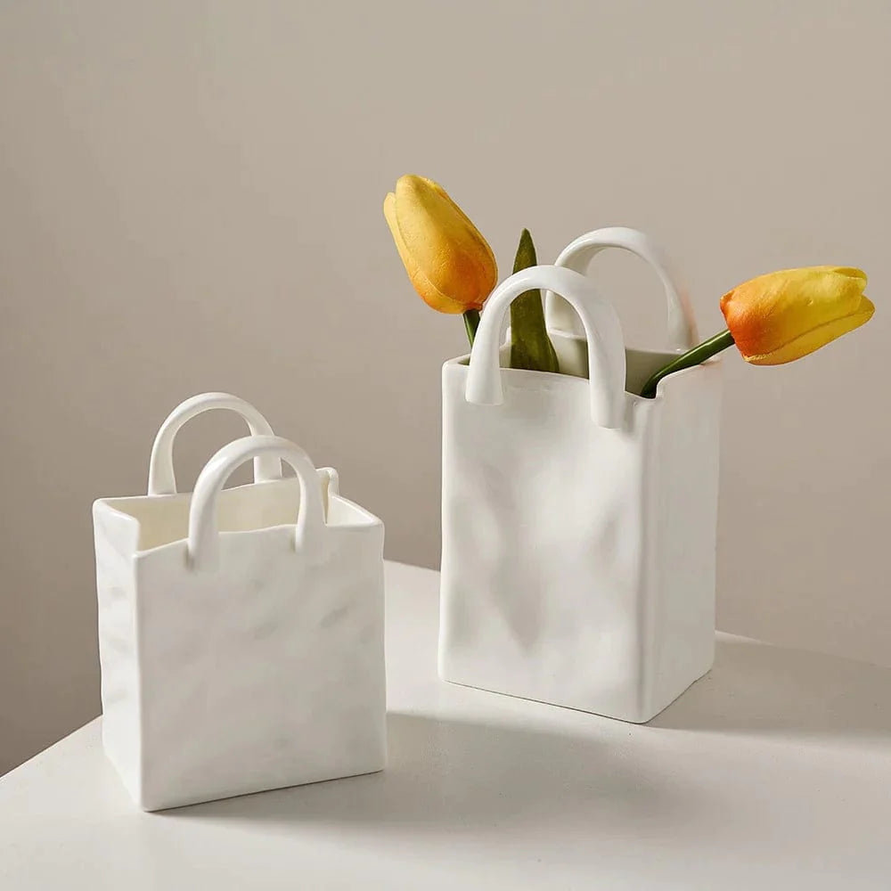 vase מקורי בצורת תיק יד