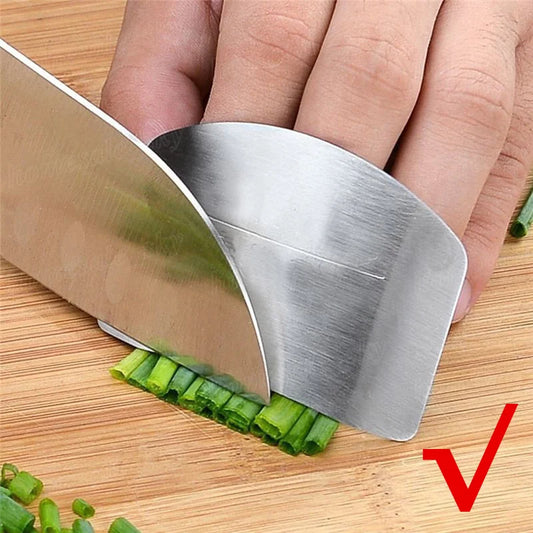 Steel finger protection: cook safely!